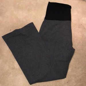 GAP grey yoga pants